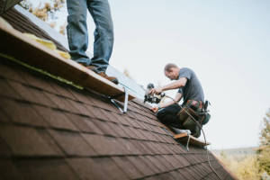 Local Roofers in Bureau Of Motor Vehicles, PA